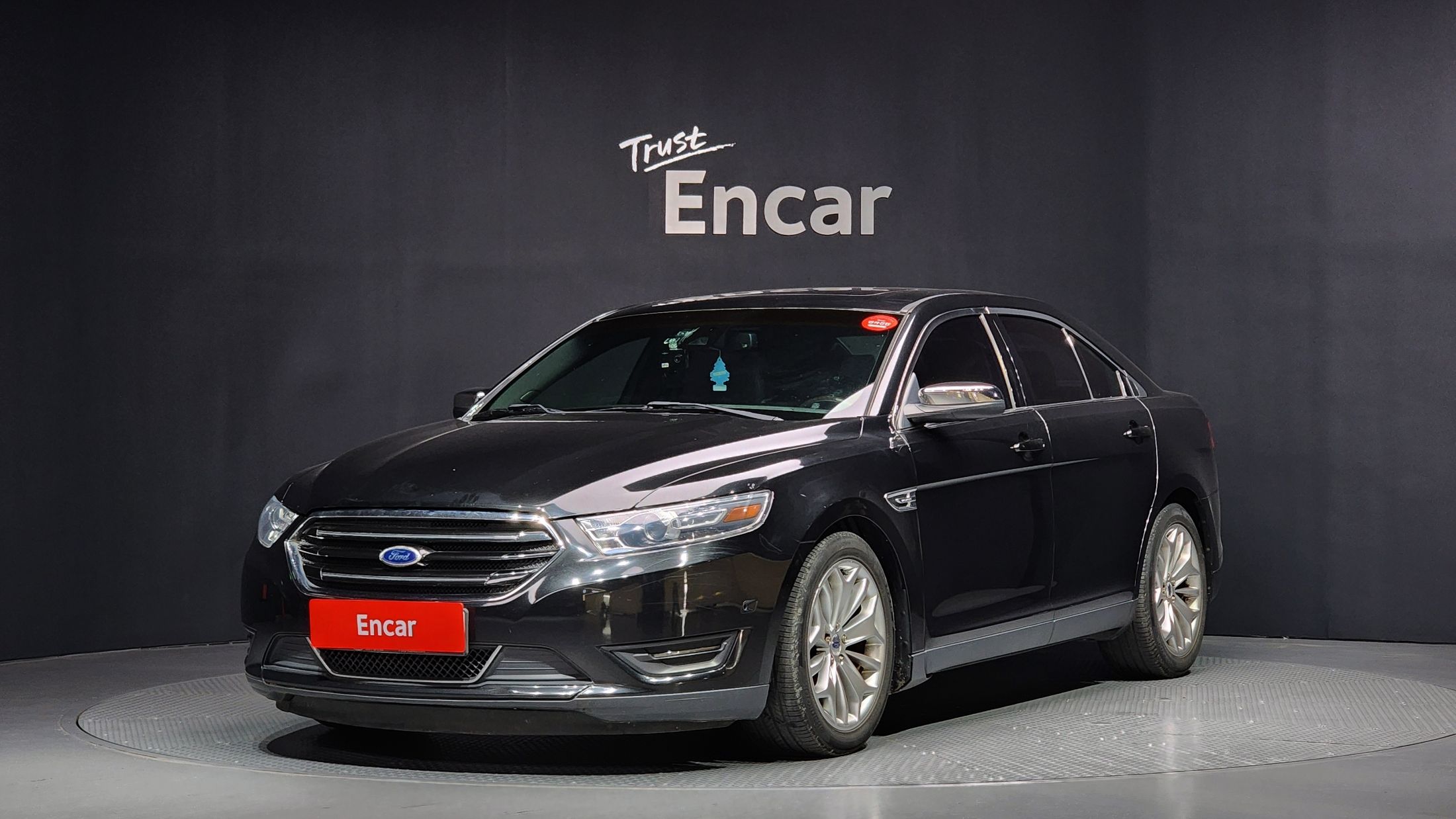 FORD TAURUS