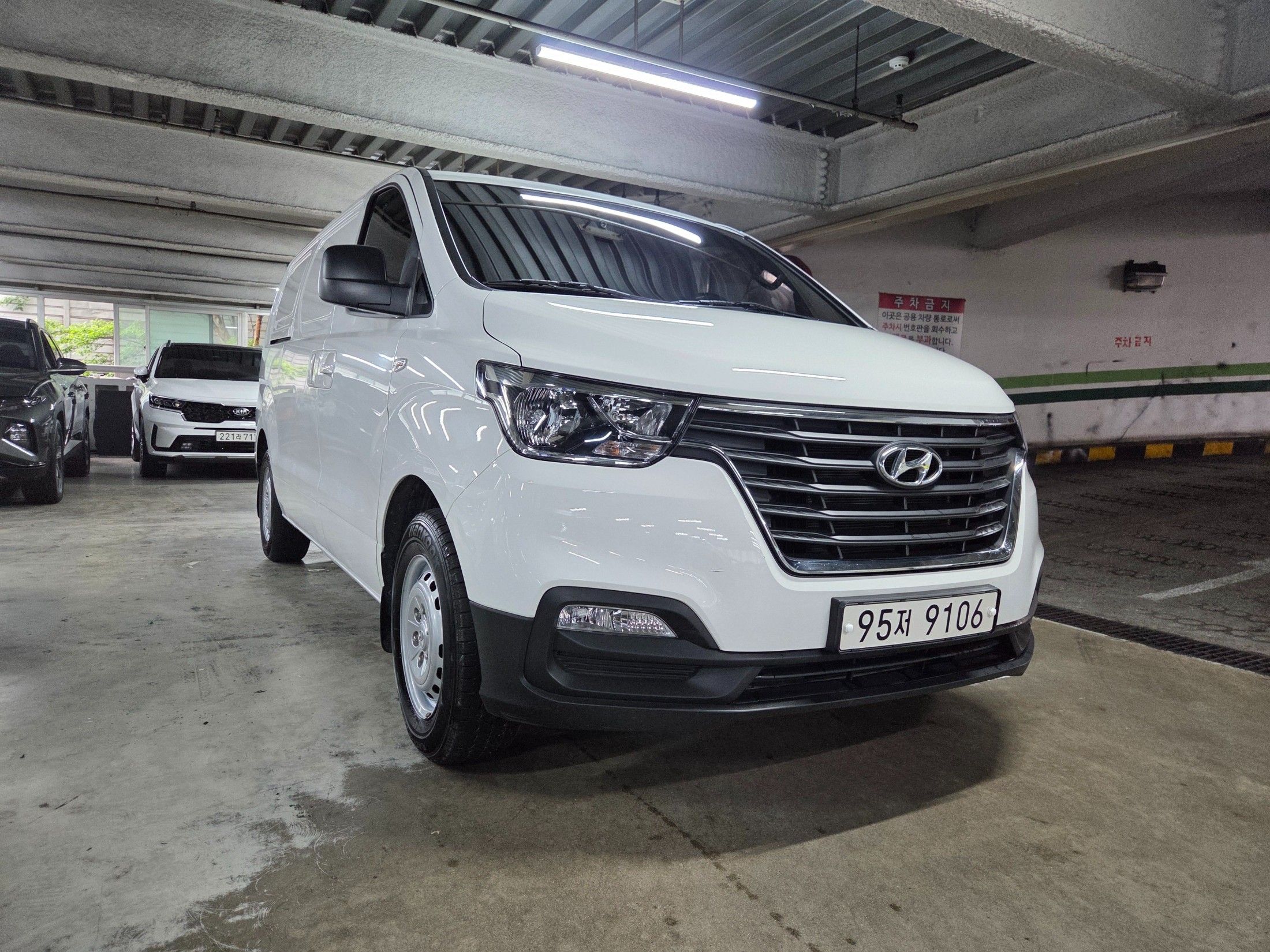 HYUNDAI STAREX GRAND 2021