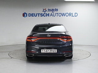 HYUNDAI GRANDEUR IG 2018