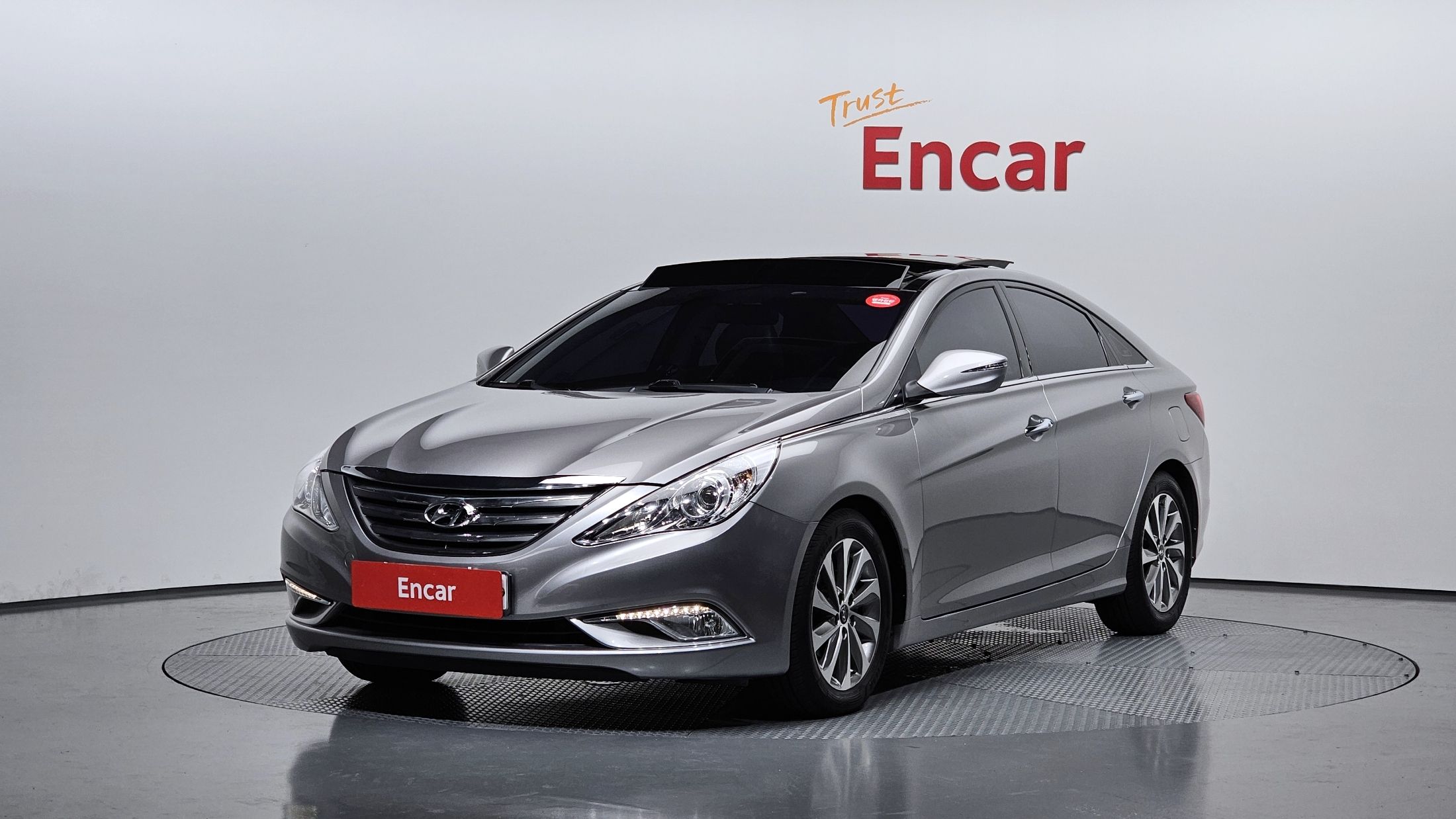 HYUNDAI SONATA THE BRILLIANT 2012