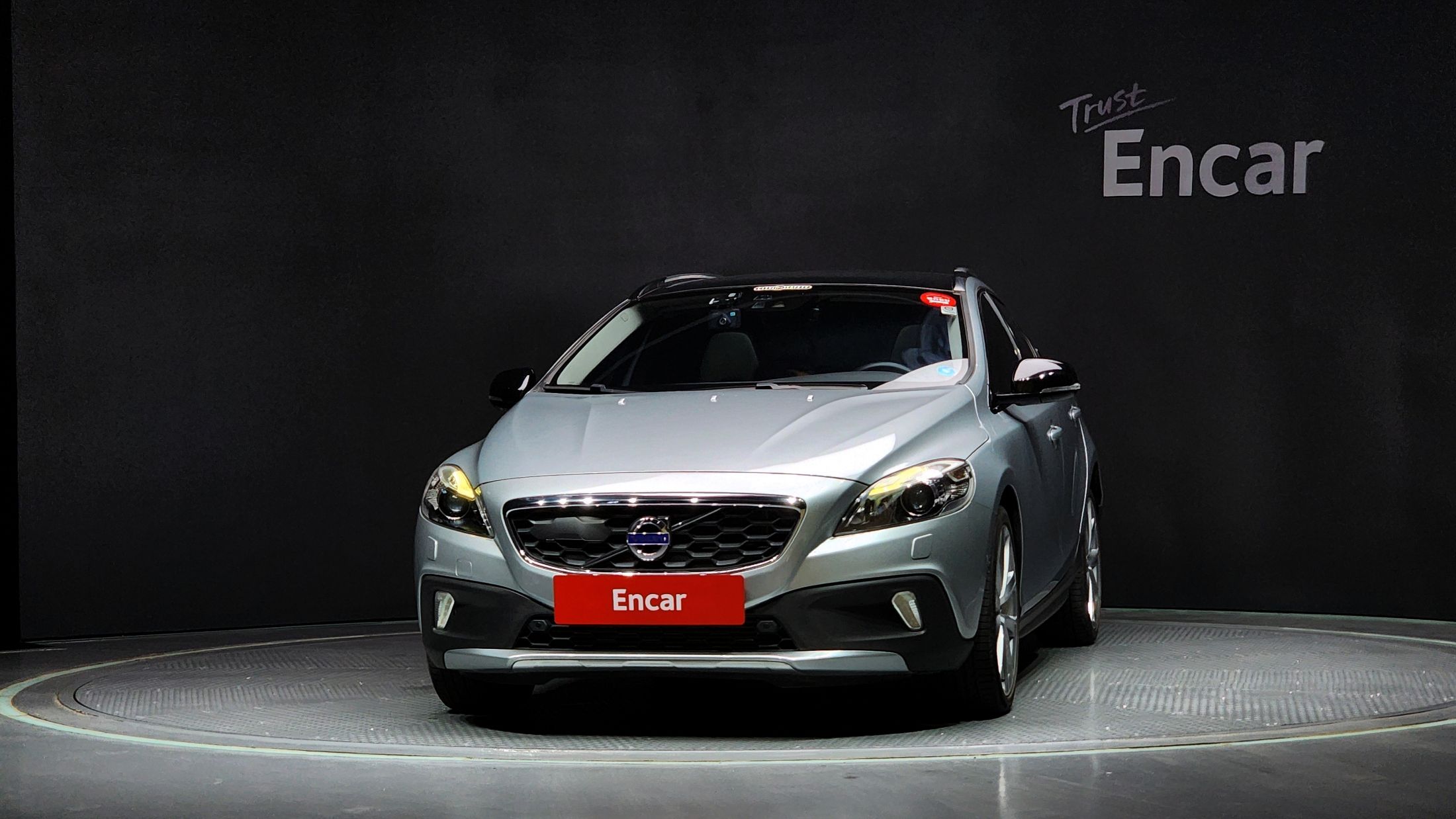 VOLVO V40 CROSS COUNTRY 2016