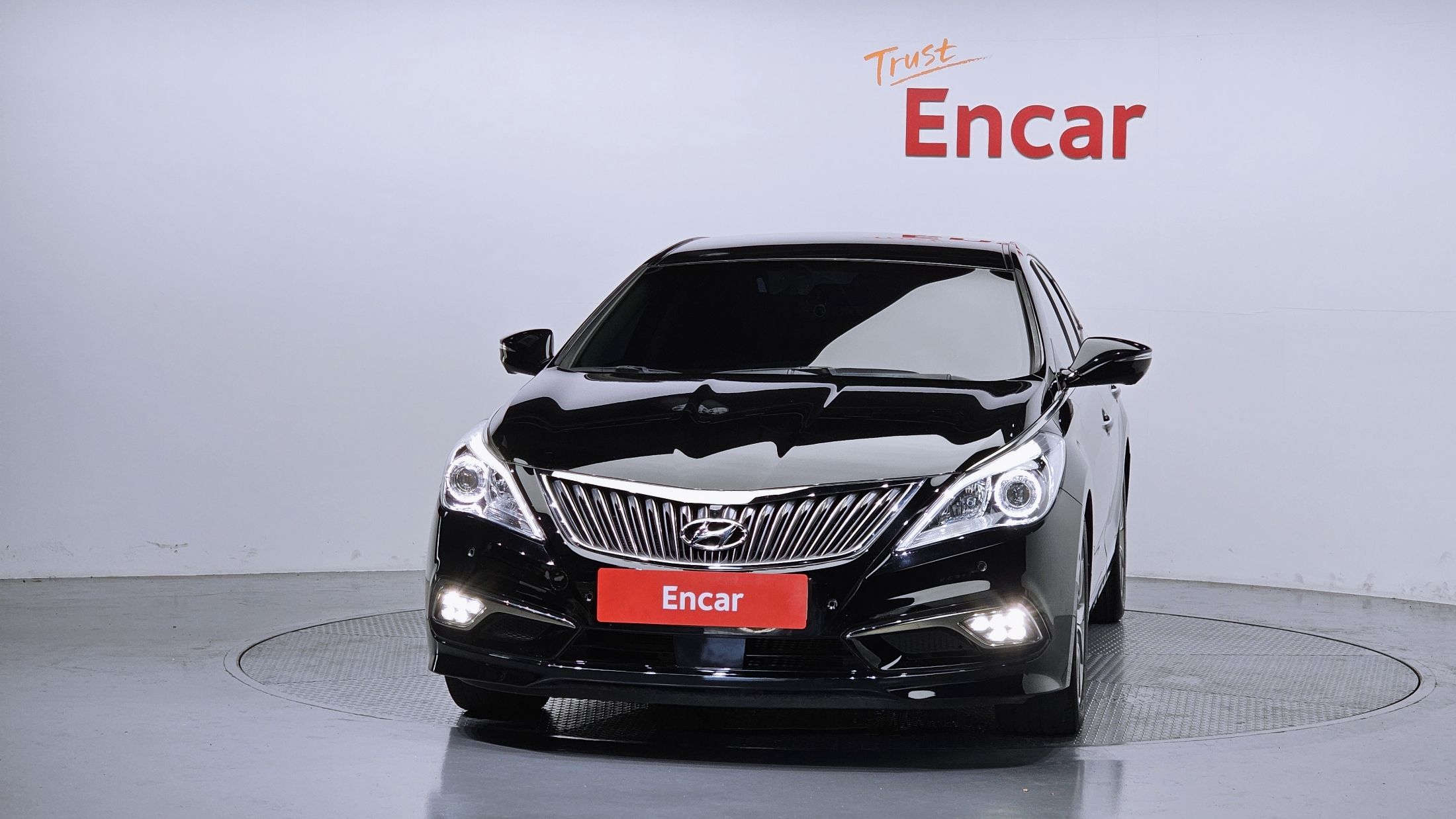 HYUNDAI GRANDEUR HG 2014