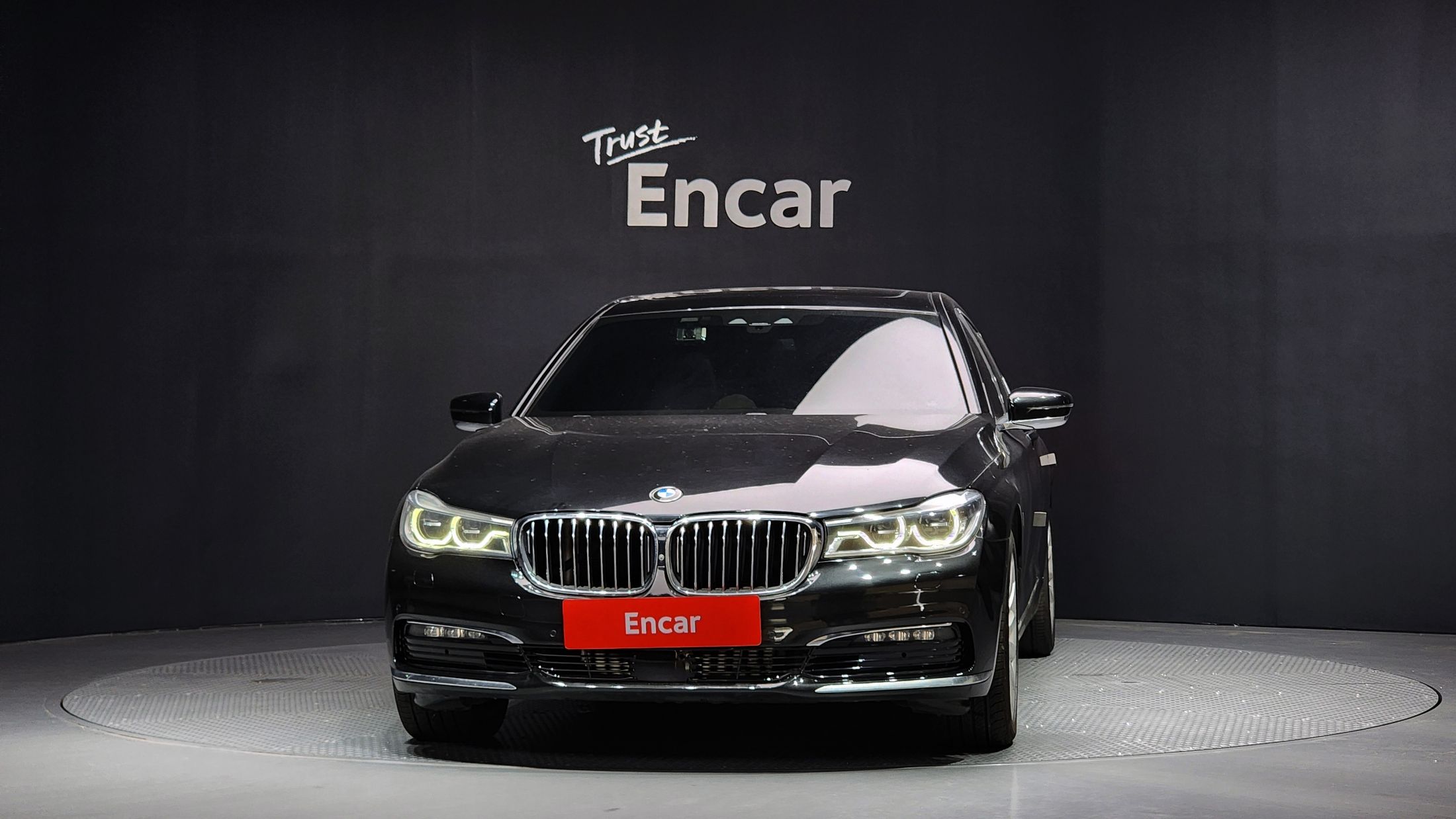 BMW 7-SERIES G11 2015