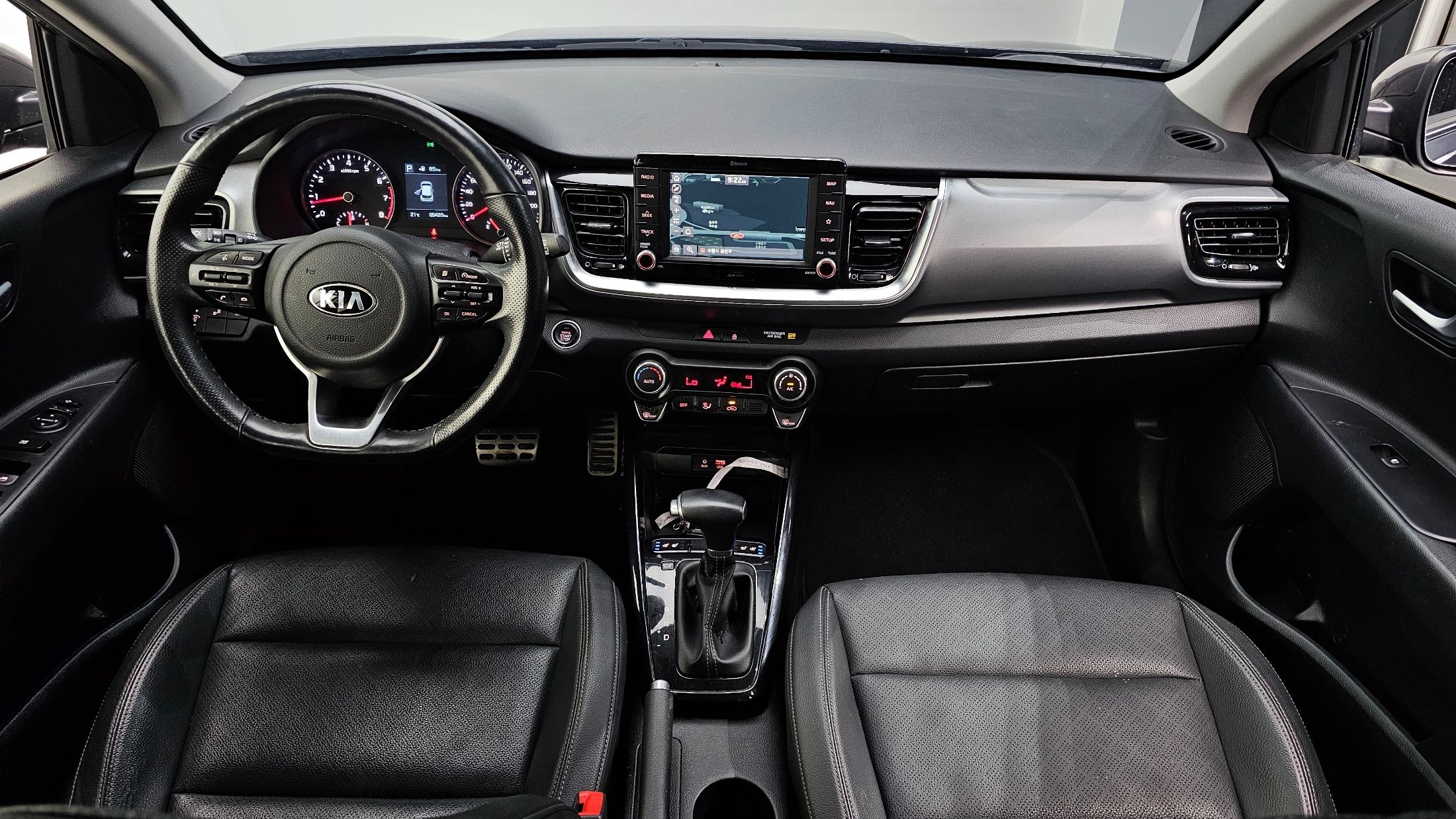 KIA STONIC