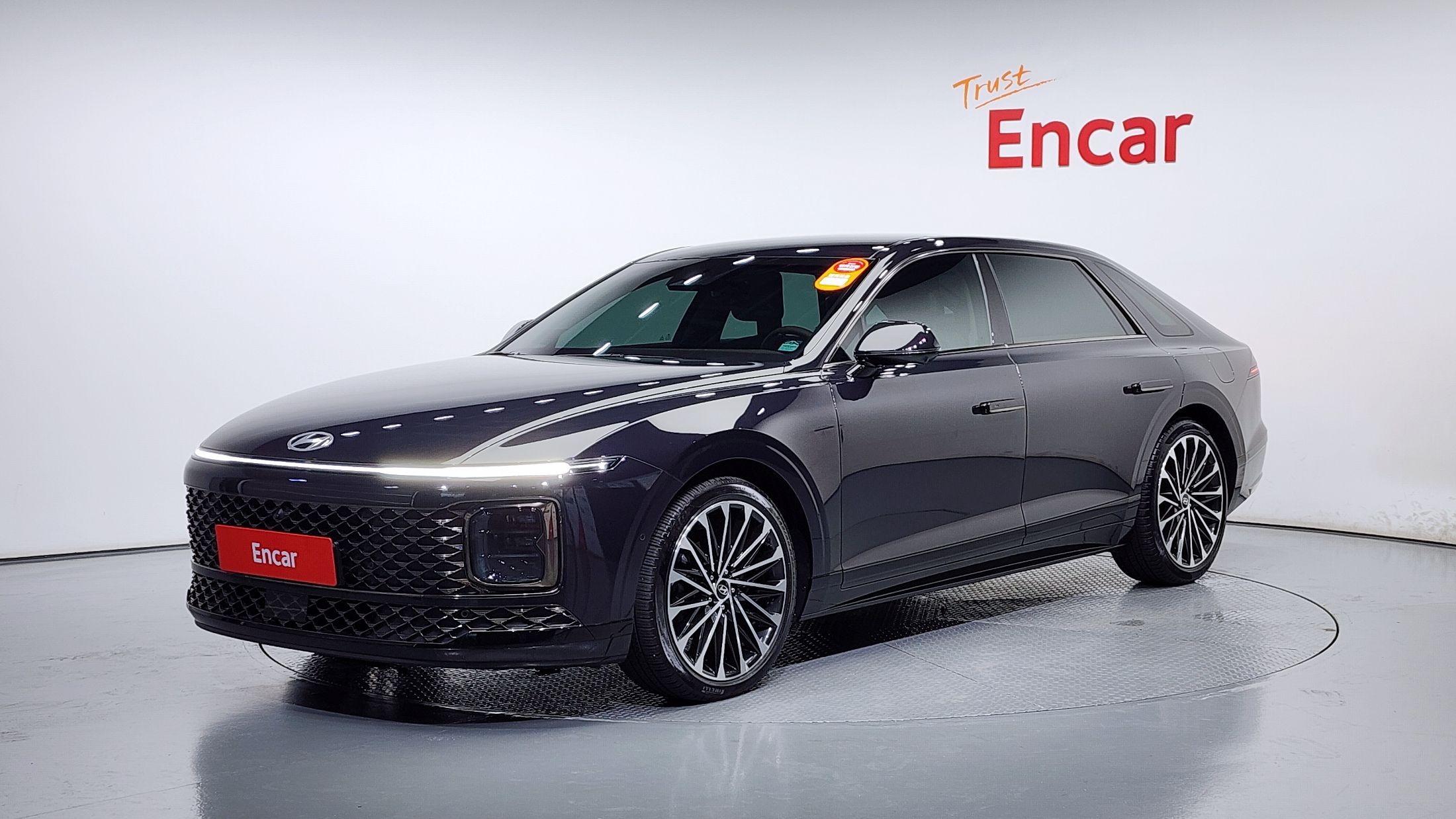 HYUNDAI GRANDEUR HYBRID GN7 2023