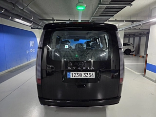HYUNDAI STARIA 2025
