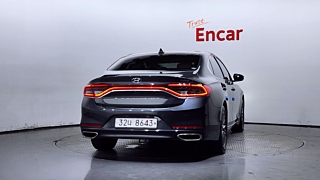 HYUNDAI GRANDEUR IG HYBRID 2017
