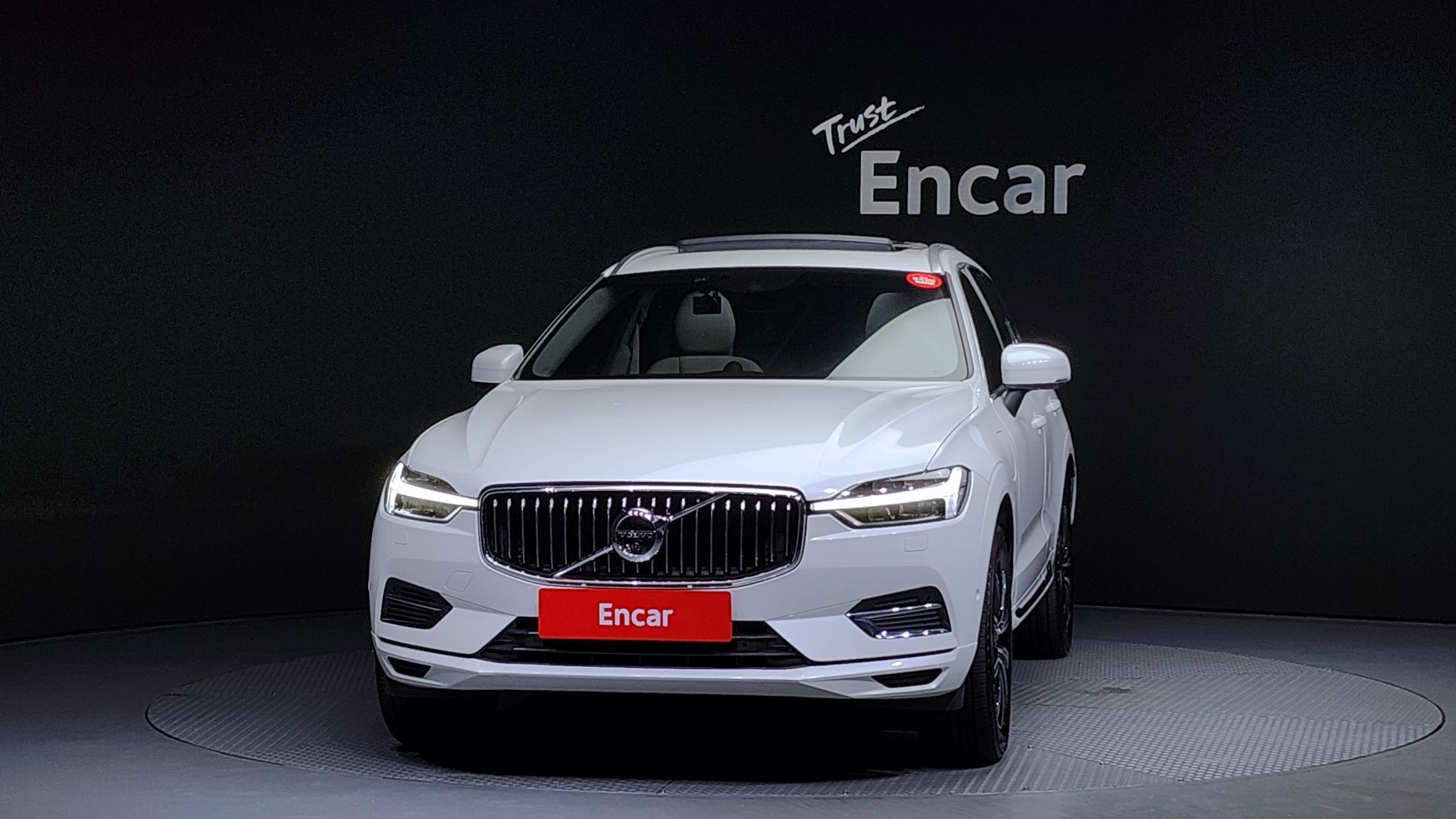 VOLVO XC60 2021