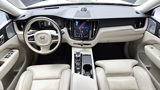 VOLVO XC60 2021