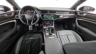 AUDI A7 4K 2021