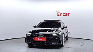 AUDI A7 4K 2021