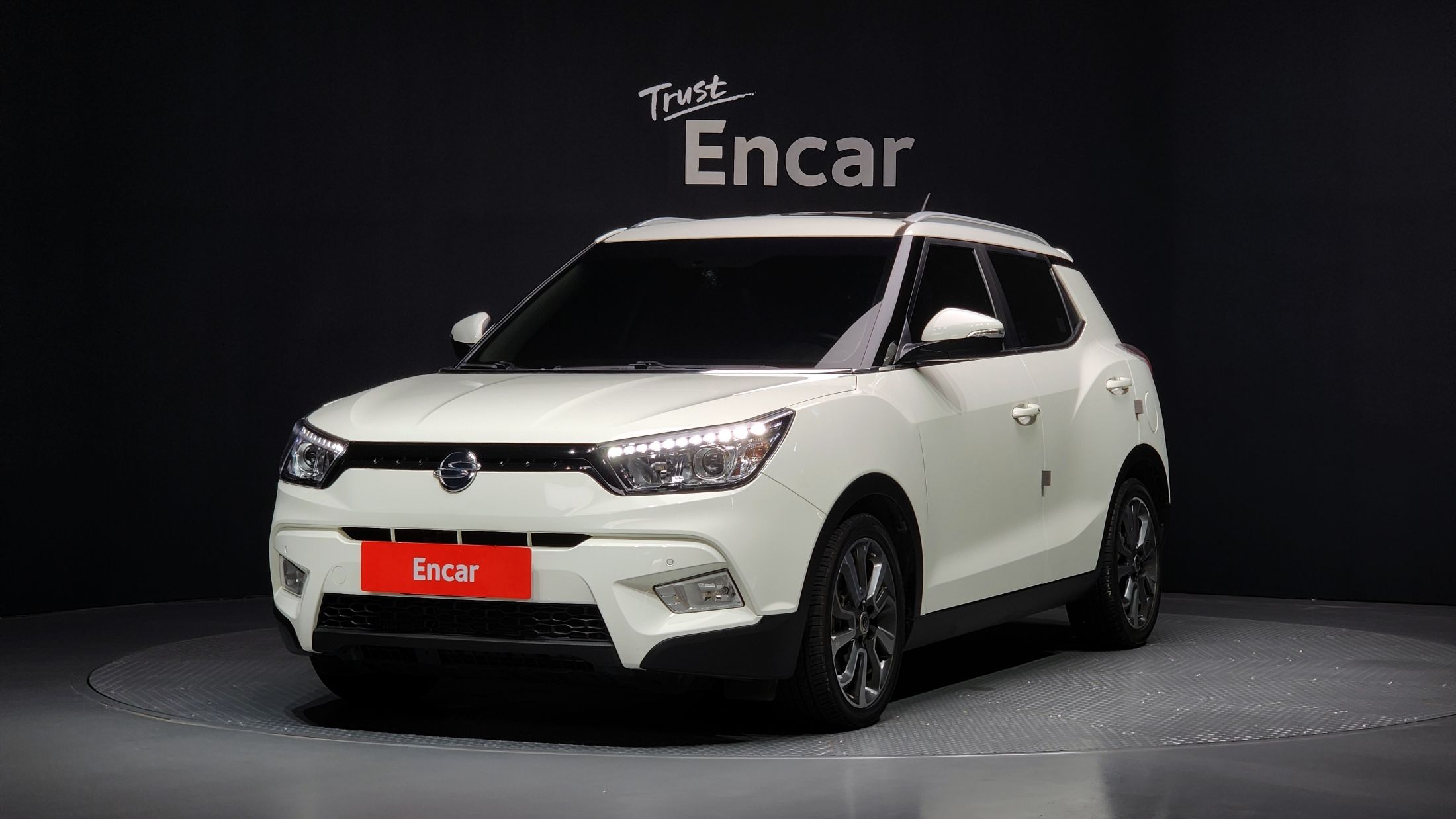 SSANGYONG TIVOLI 2016