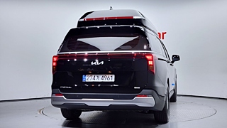 KIA CARNIVAL 2025