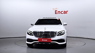 MERCEDES BENZ E-CLASS W213 2020