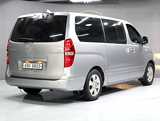 HYUNDAI STAREX GRAND 2019