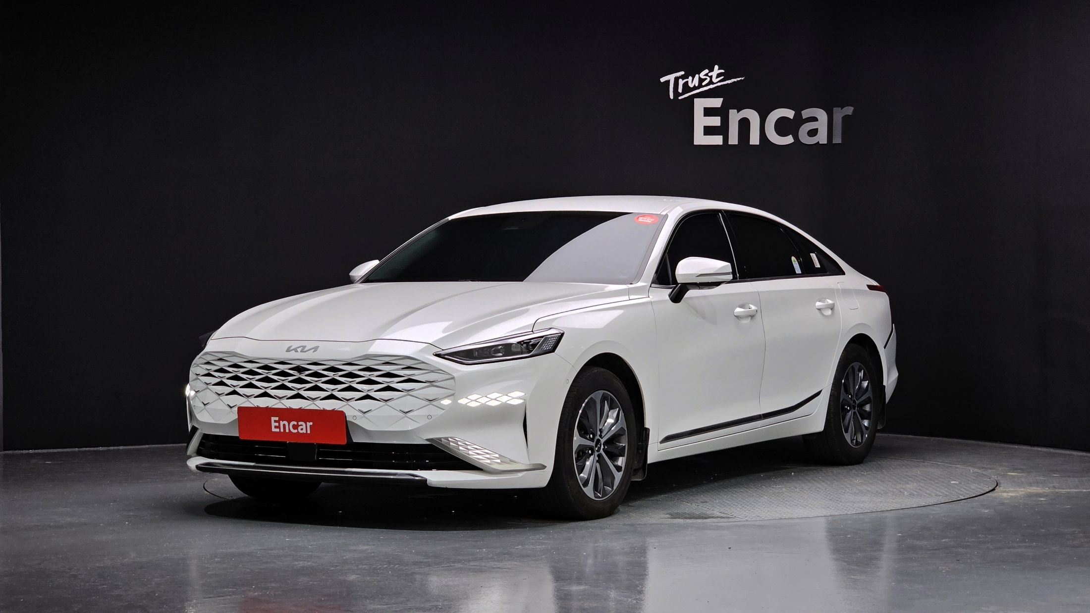 KIA K8 HYBRID