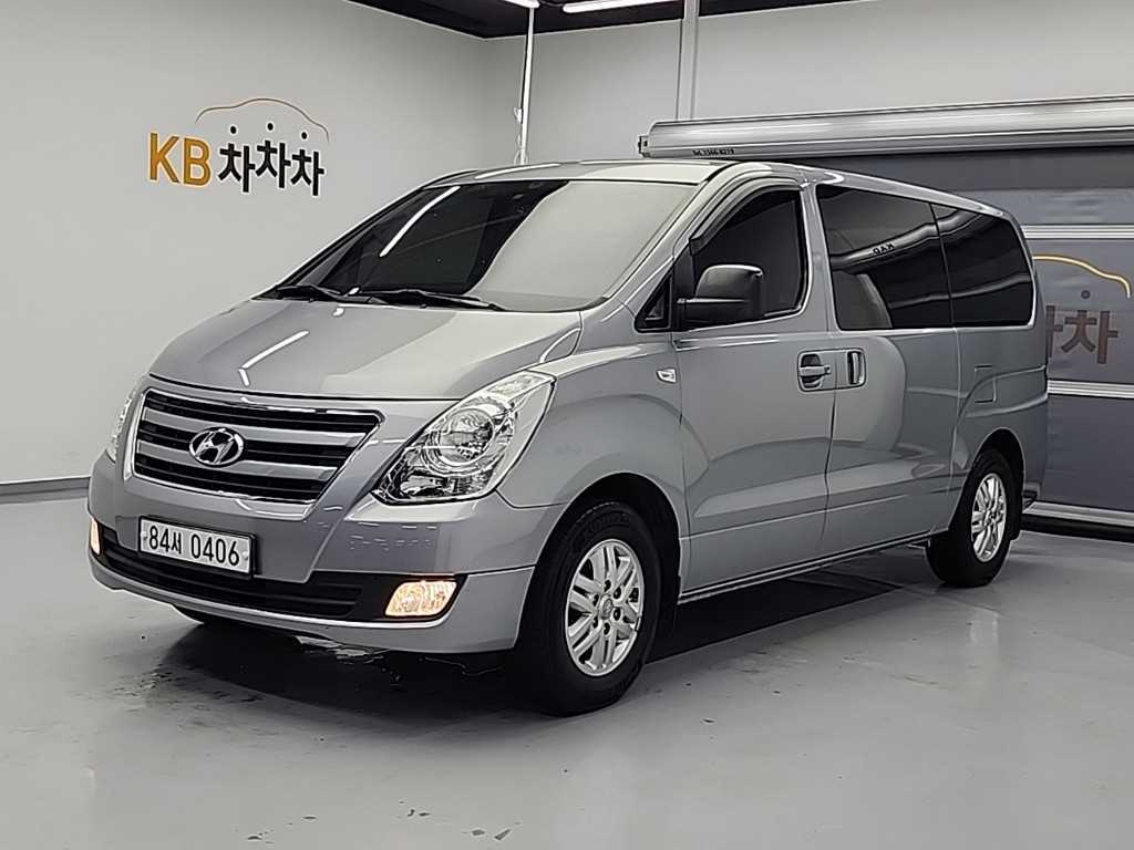 HYUNDAI STAREX GRAND 2017