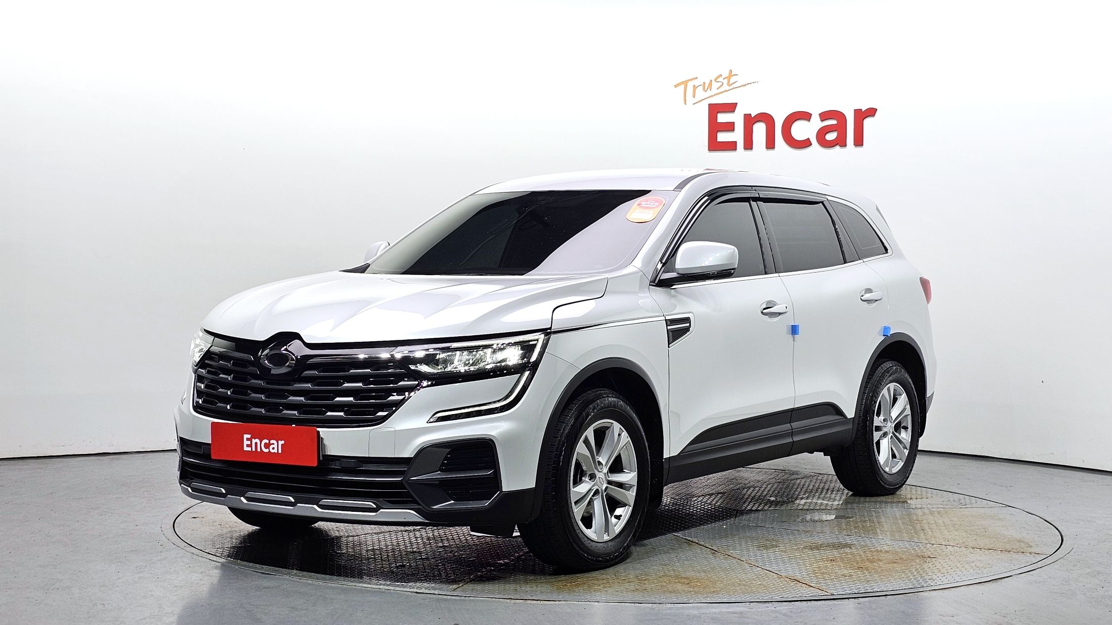 RENAULT SAMSUNG QM6 2023