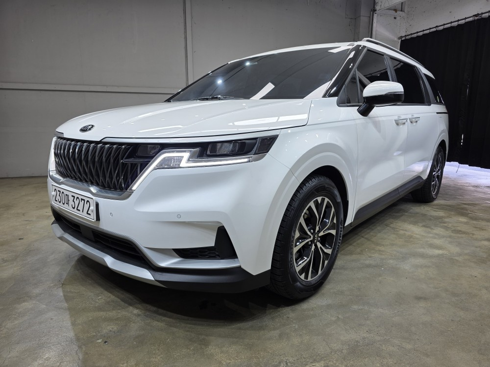 KIA CARNIVAL 2021