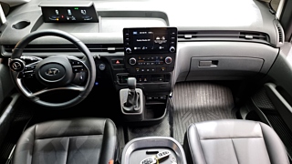 HYUNDAI STARIA 2023