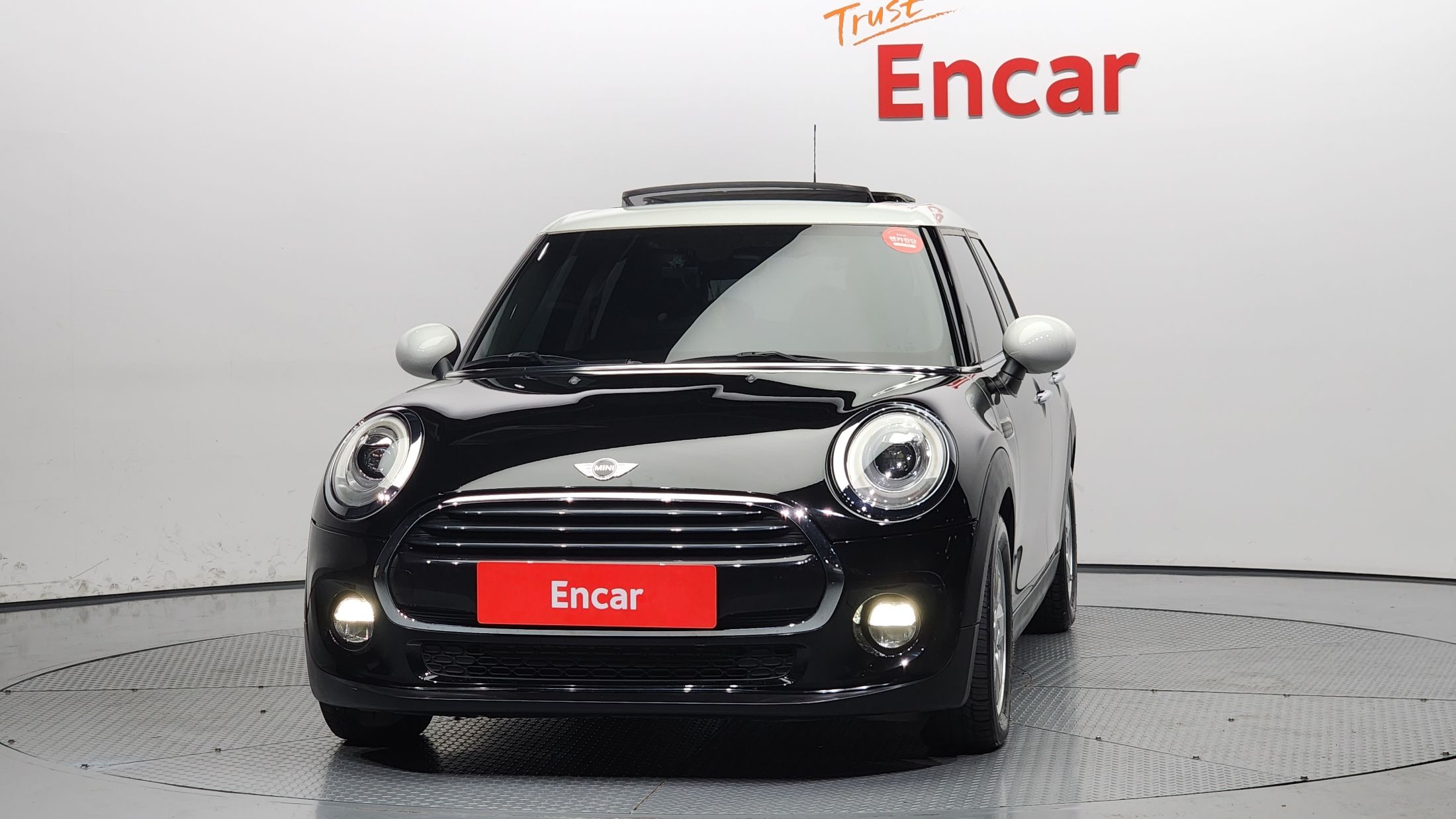 MINI COOPER D 2016