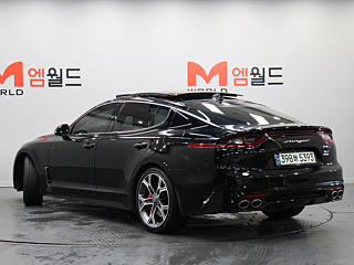 KIA STINGER 2020
