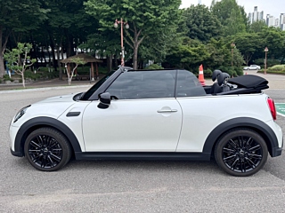 Заказать MINI COOPER CONVERTIBLE