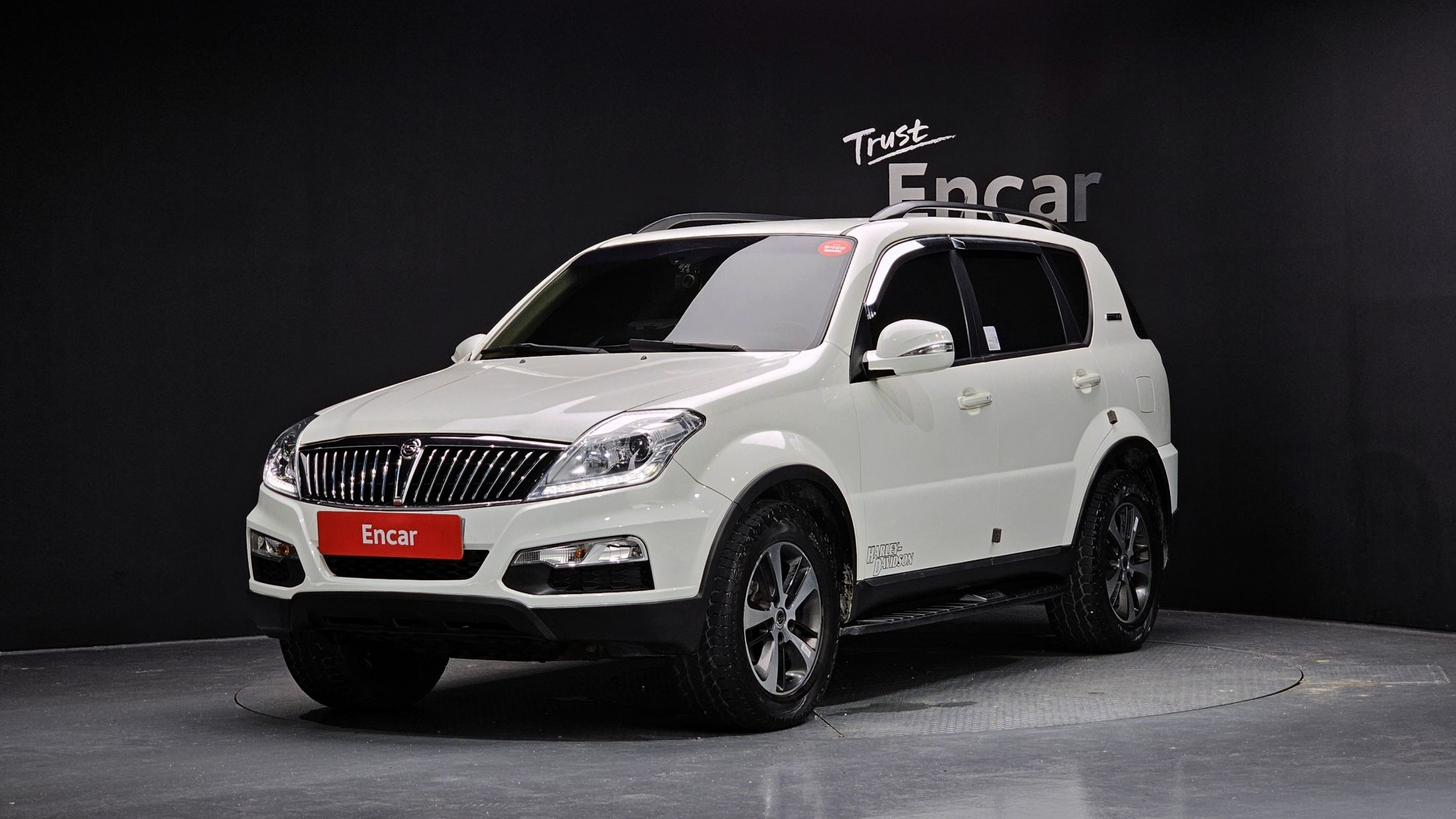 SSANGYONG REXTON W 2016