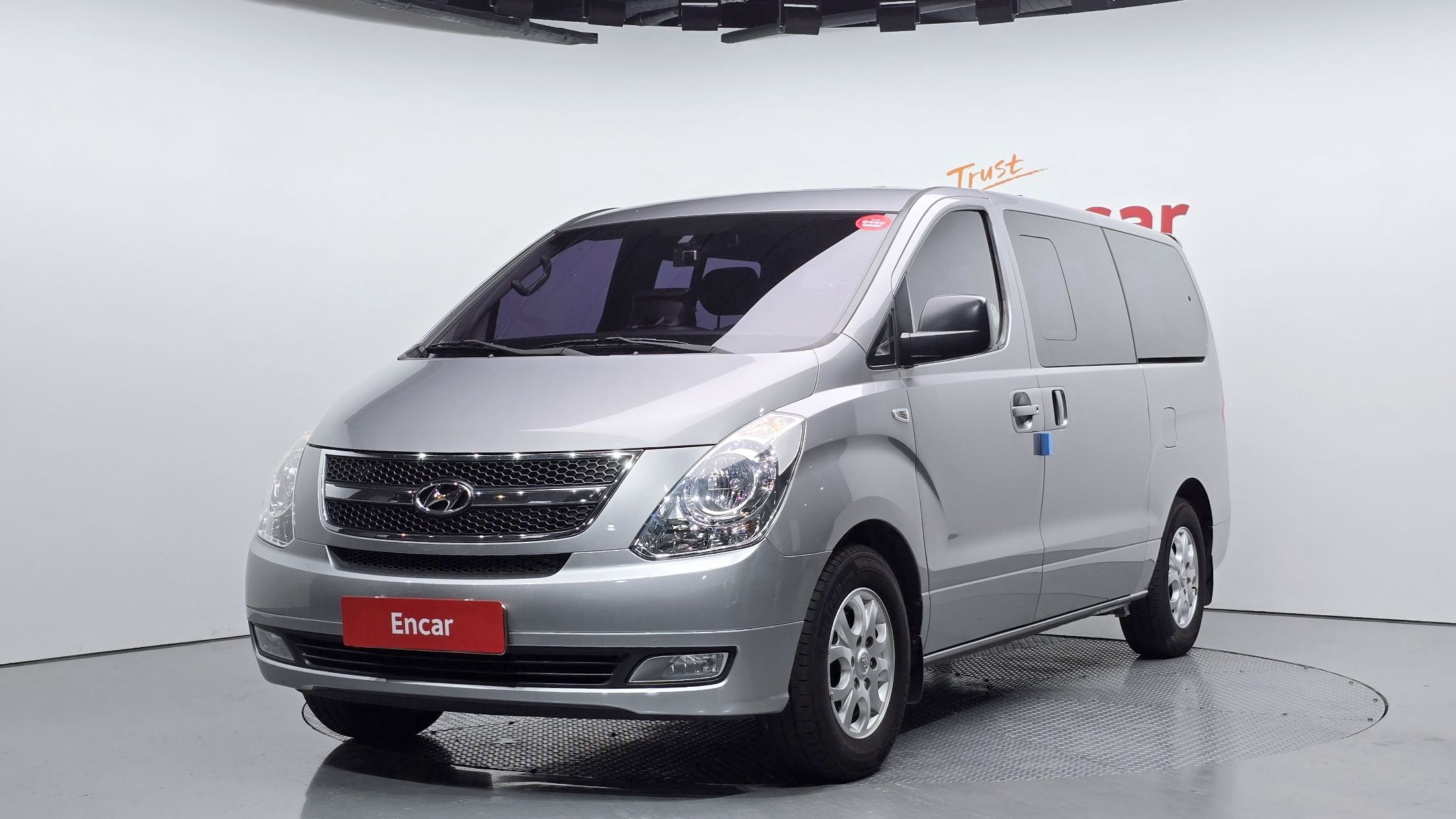 HYUNDAI STAREX GRAND