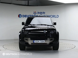 LAND ROVER DEFENDER L663 2023
