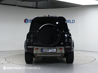 LAND ROVER DEFENDER L663 2023