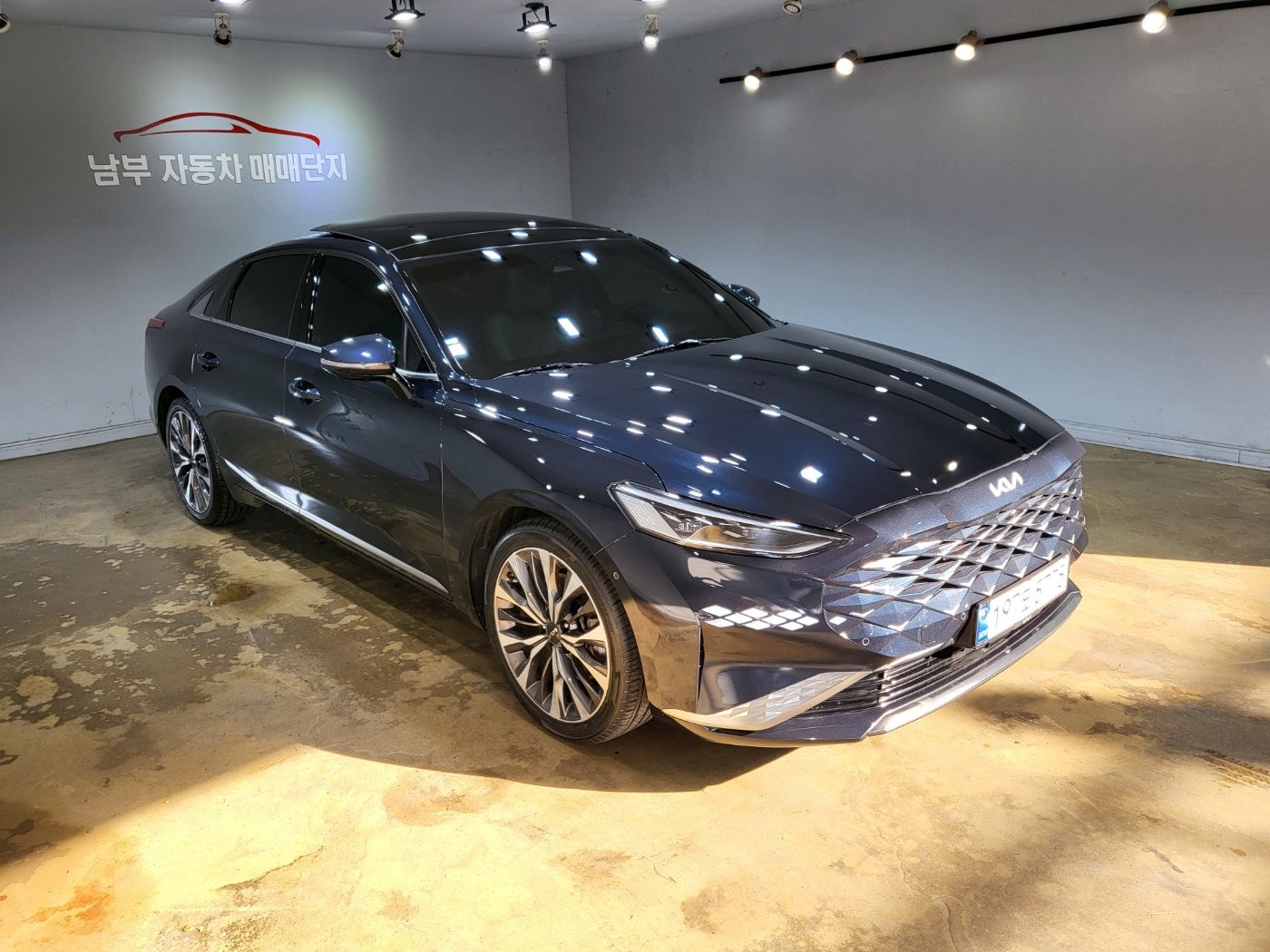 KIA K8 2023