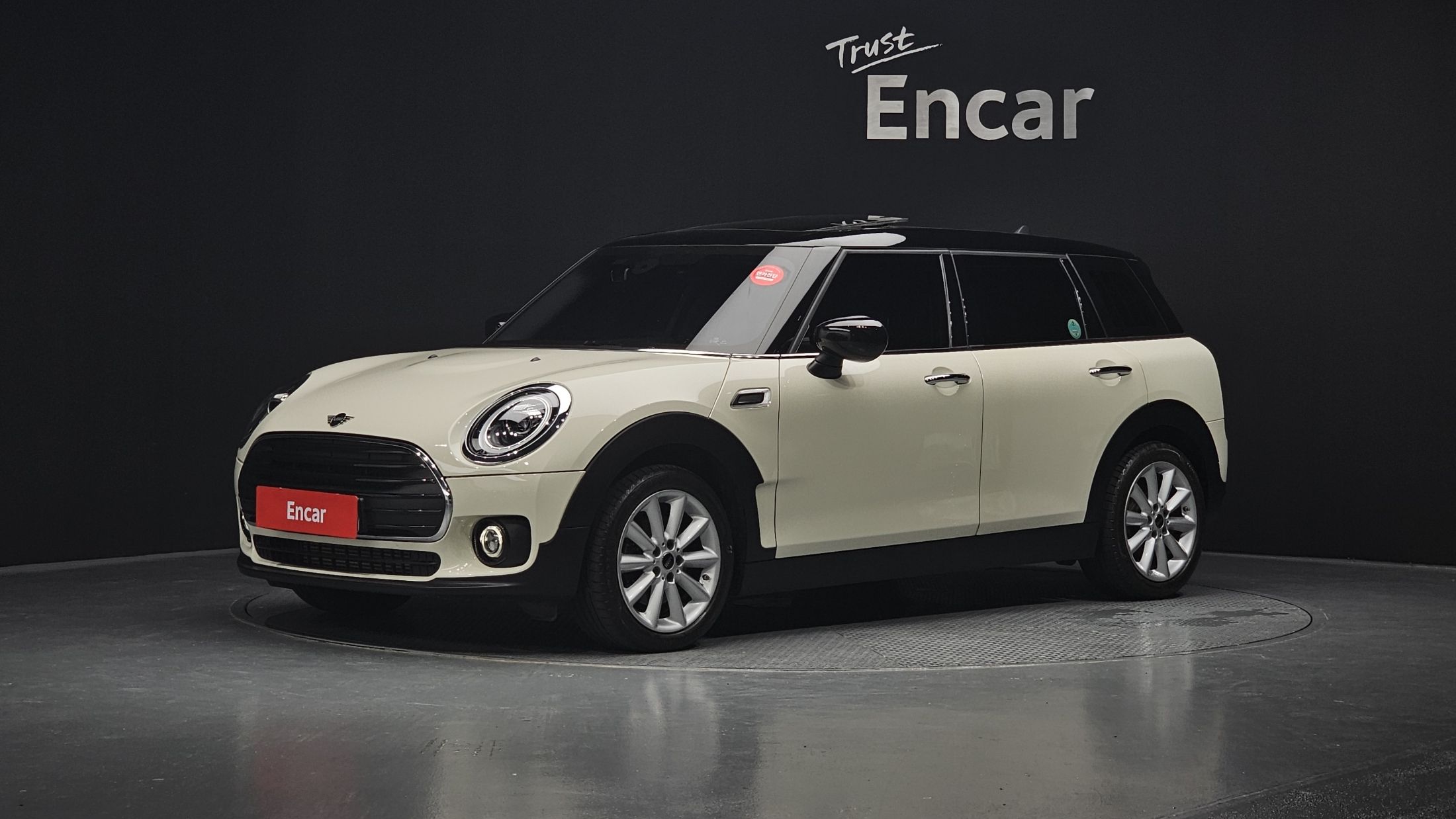 MINI CLUBMAN COOPER D 2020