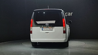 HYUNDAI STARIA 2023