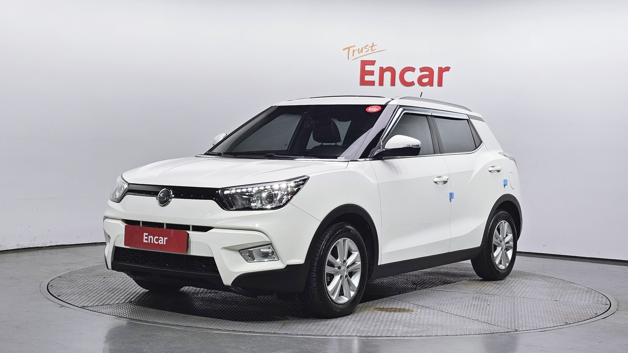 SSANGYONG TIVOLI 2017