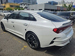 KIA K5  2023