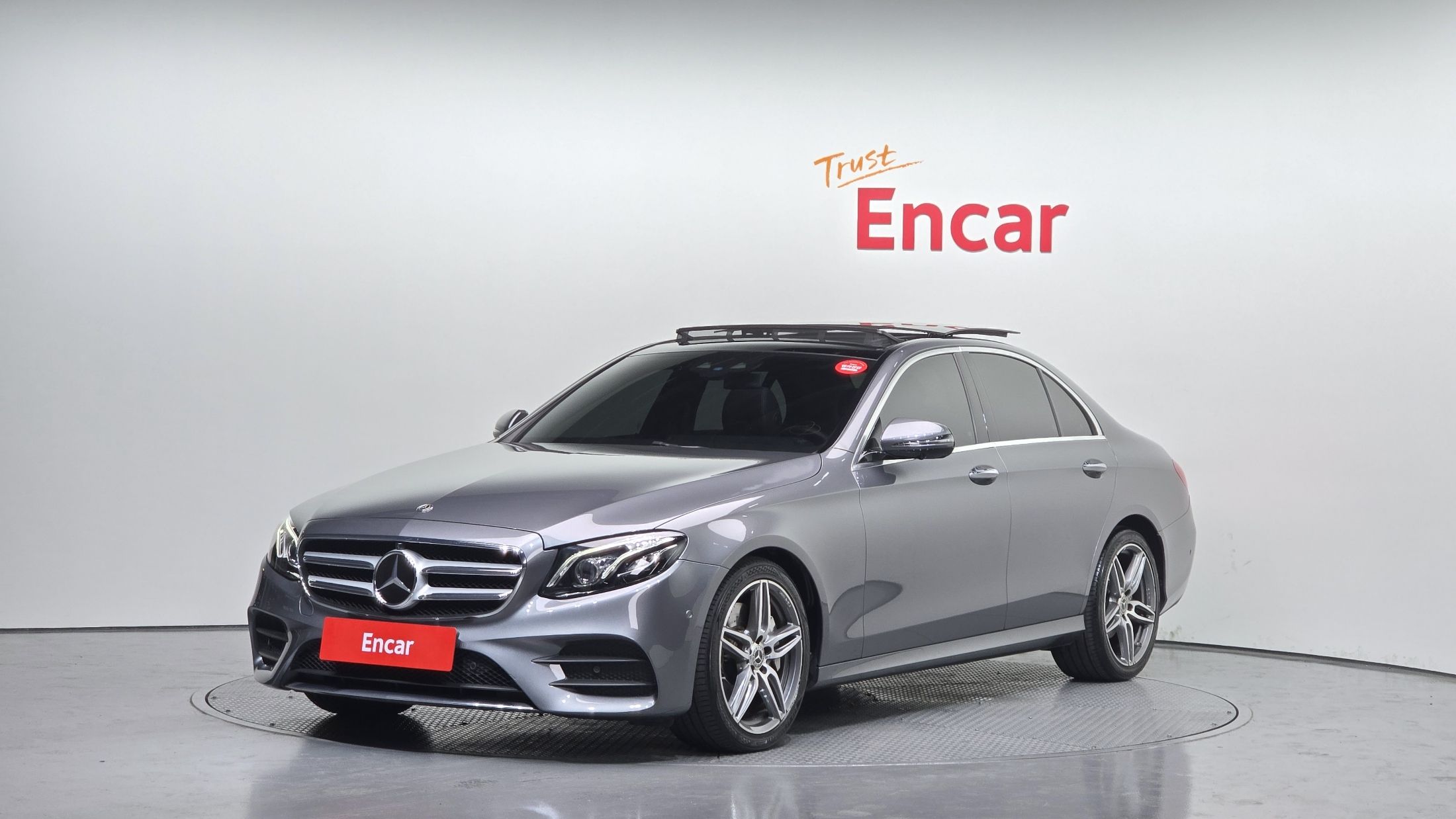 MERCEDES BENZ E-CLASS W213