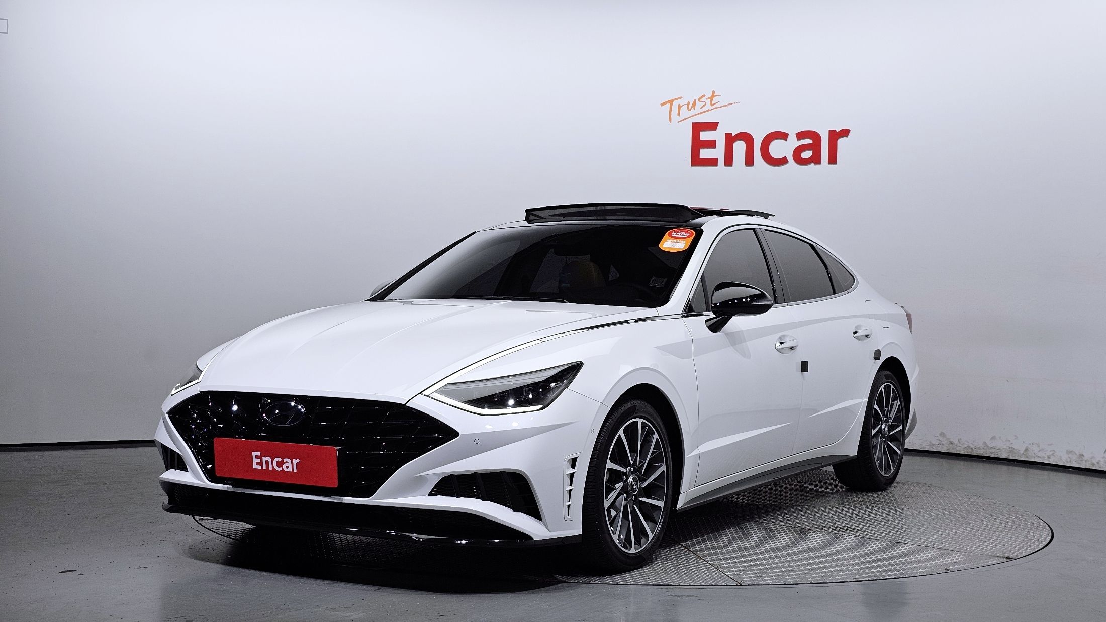 HYUNDAI SONATA DN8