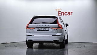 VOLVO XC60 2019