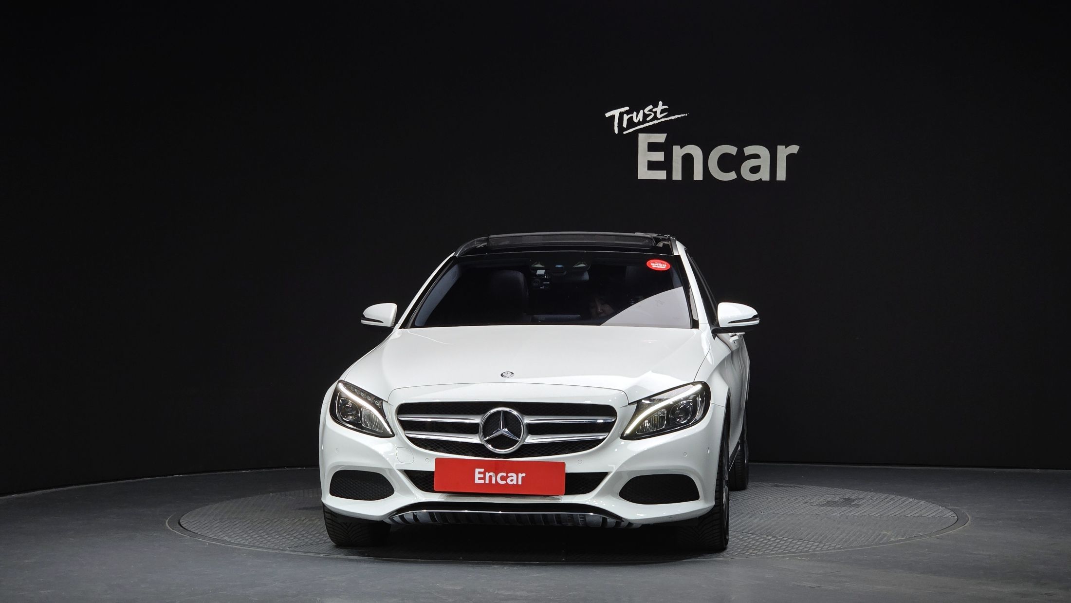 MERCEDES BENZ C-CLASS W205 2016