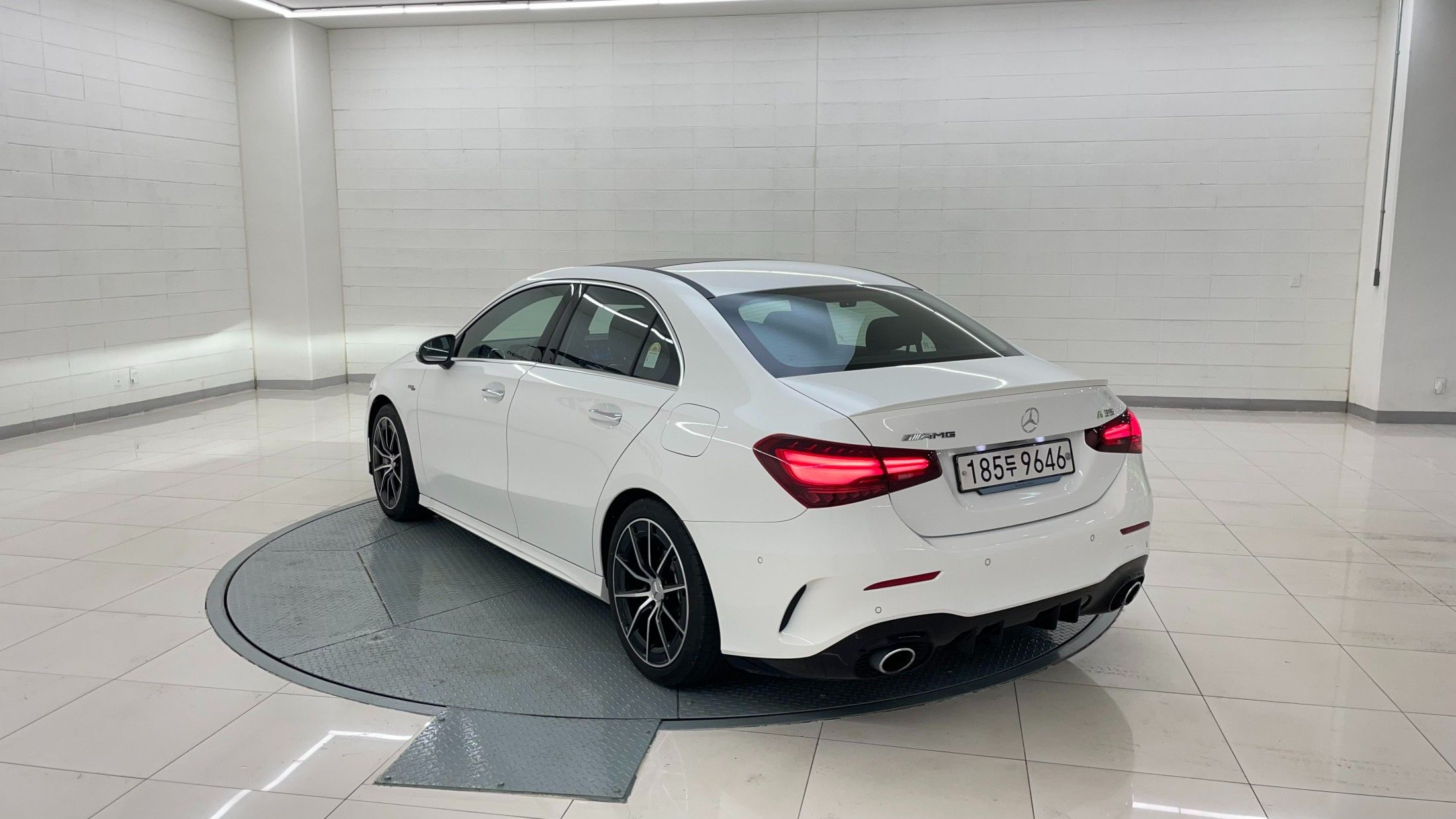 MERCEDES BENZ A-CLASS W177 2024