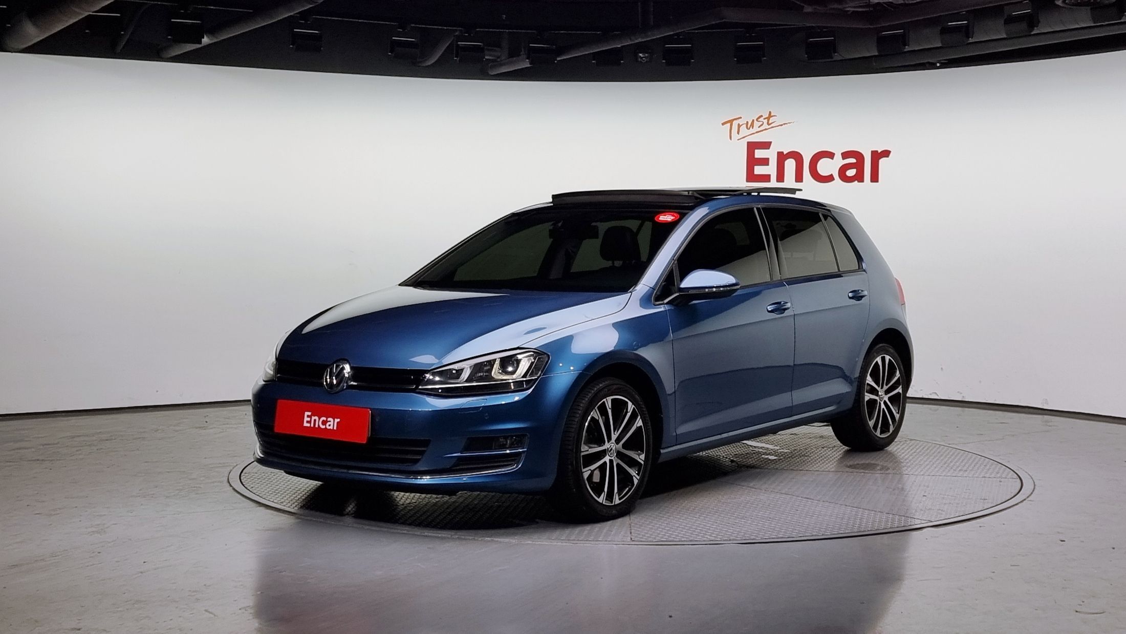 VOLKSWAGEN GOLF 2014