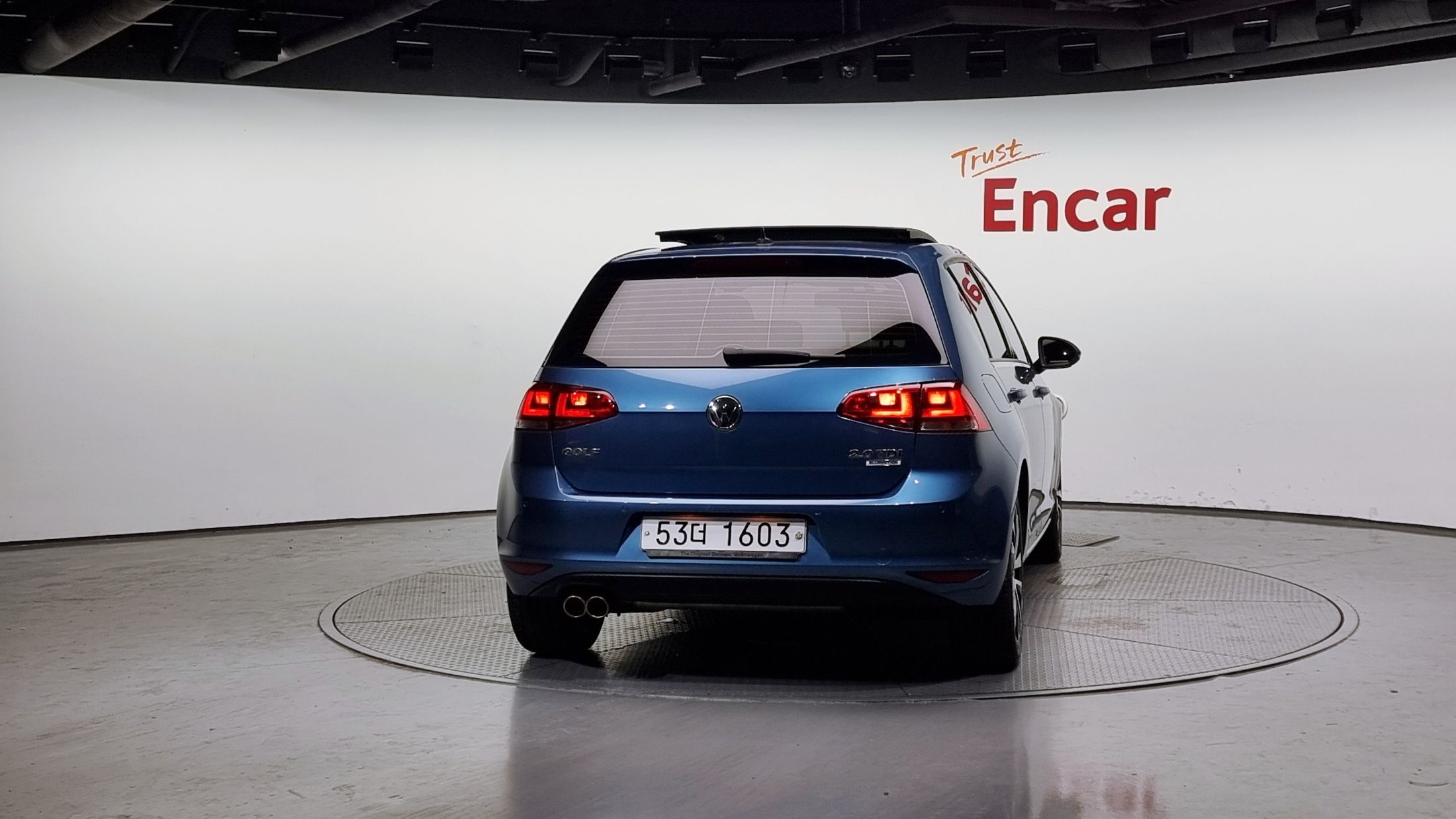 VOLKSWAGEN GOLF 2014