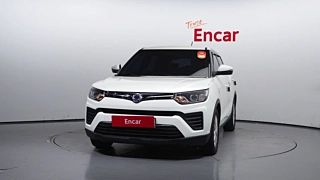 SSANGYONG TIVOLI VERY NEW  2019