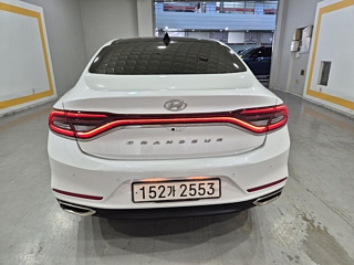 HYUNDAI GRANDEUR IG 2017