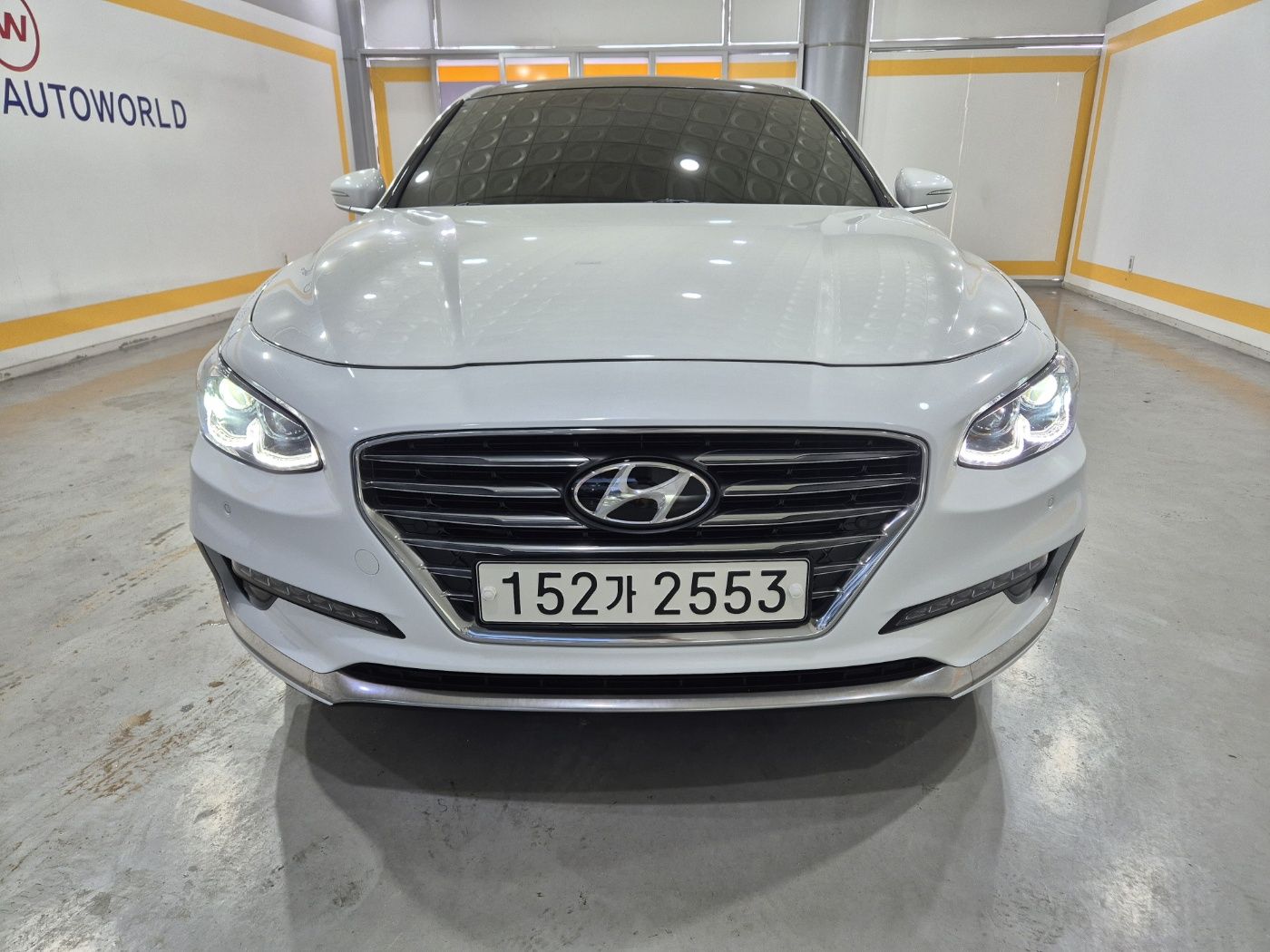 HYUNDAI GRANDEUR IG 2017