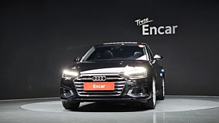 AUDI A4 B9 2023