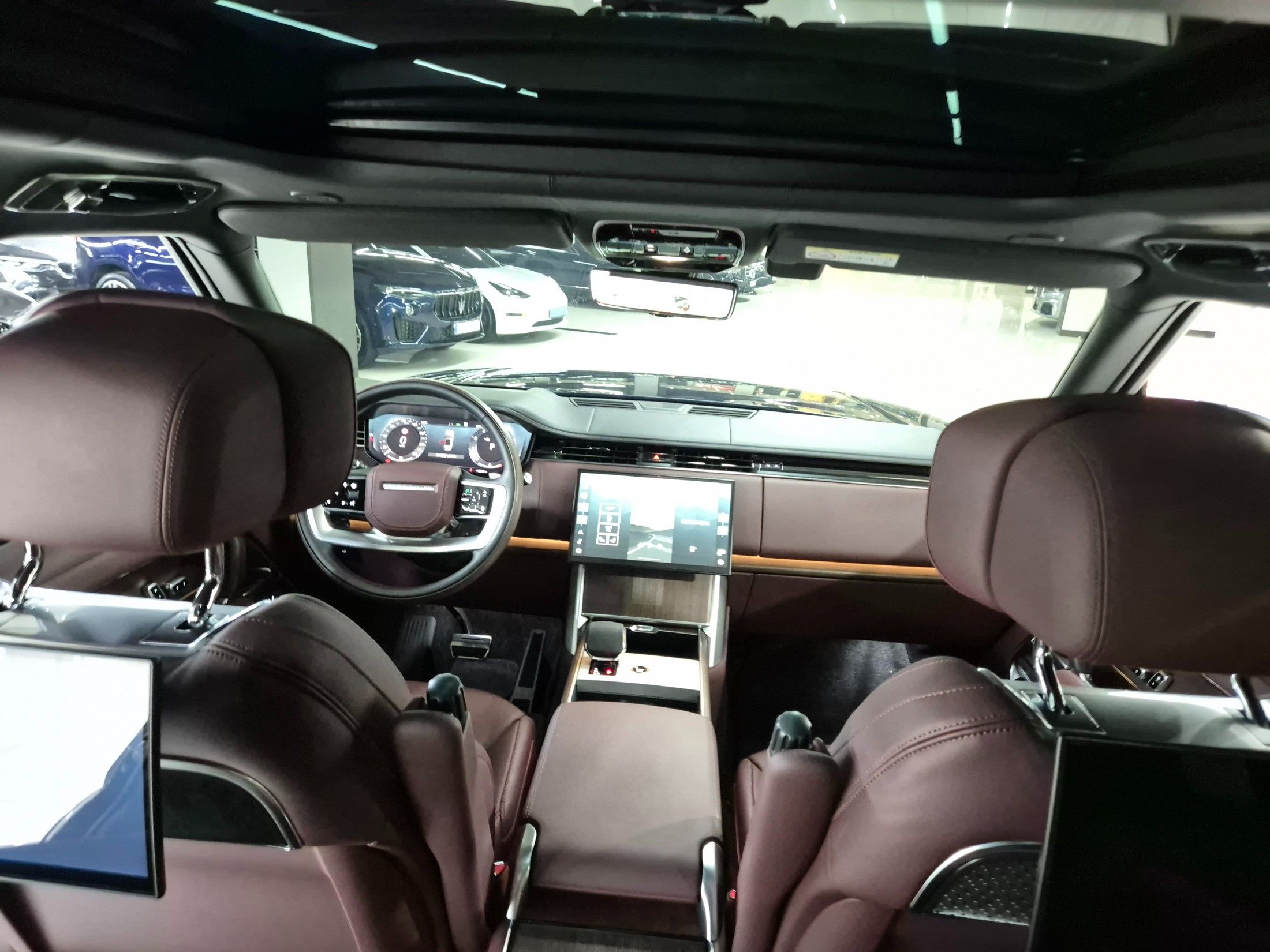 LAND ROVER RANGE ROVER 2024