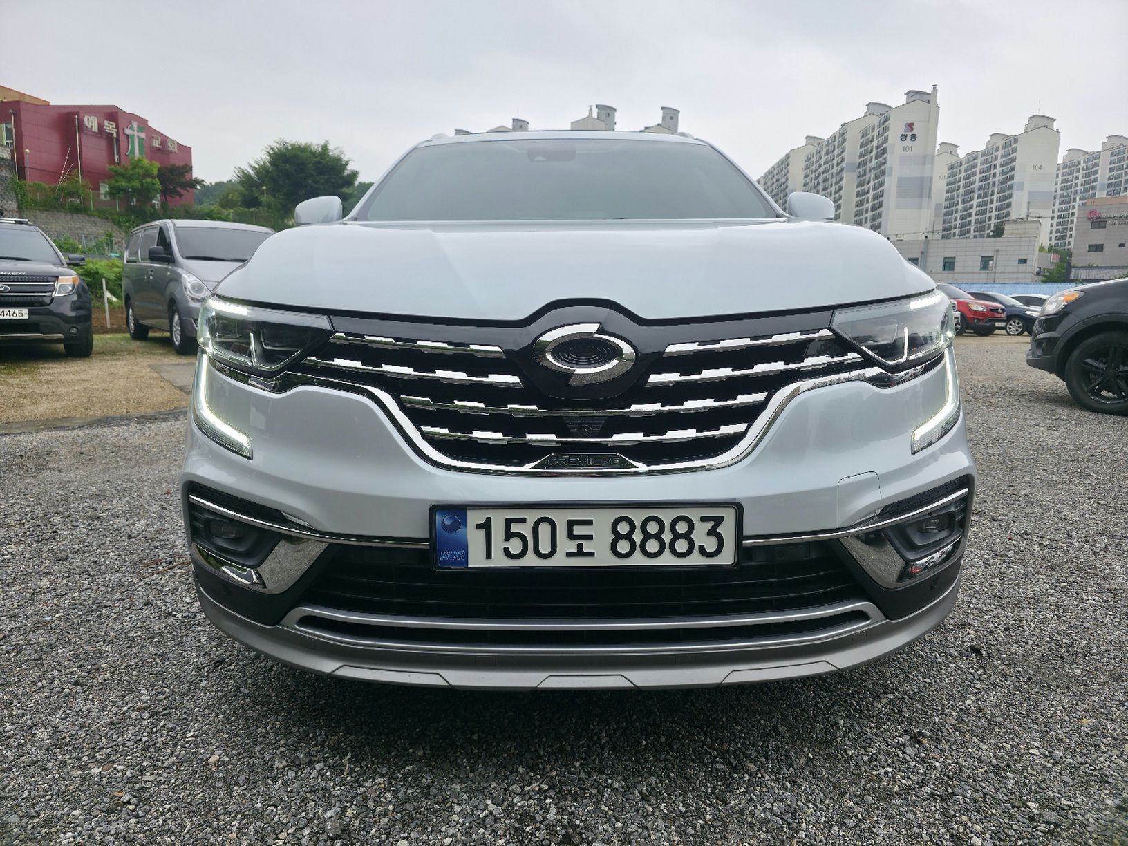 SAMSUNG QM6 2020