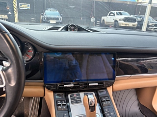 PORSCHE PANAMERA 2016